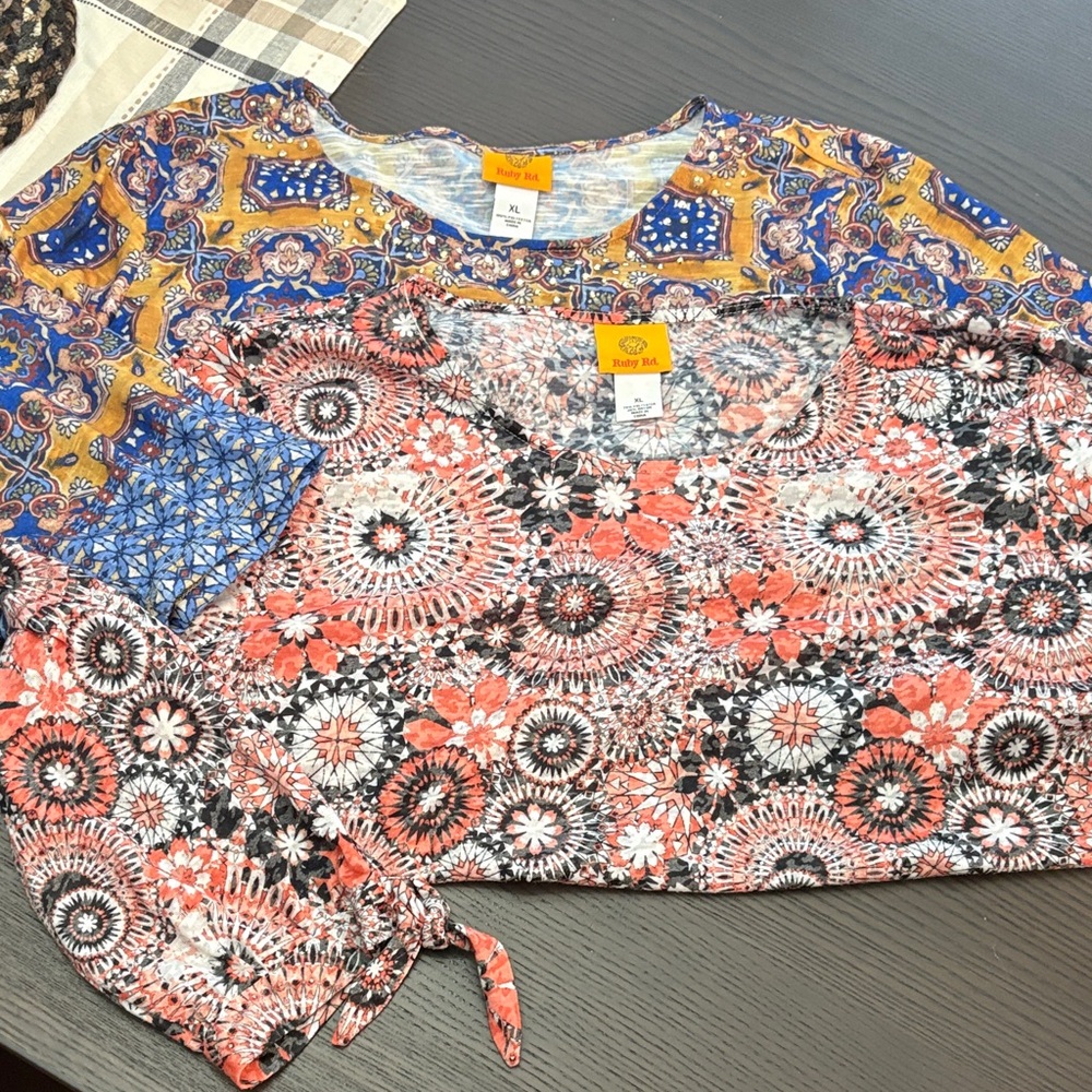 💜 3/$15. Ruby Rd. Floral Medallion Top and golden blue pattern top set